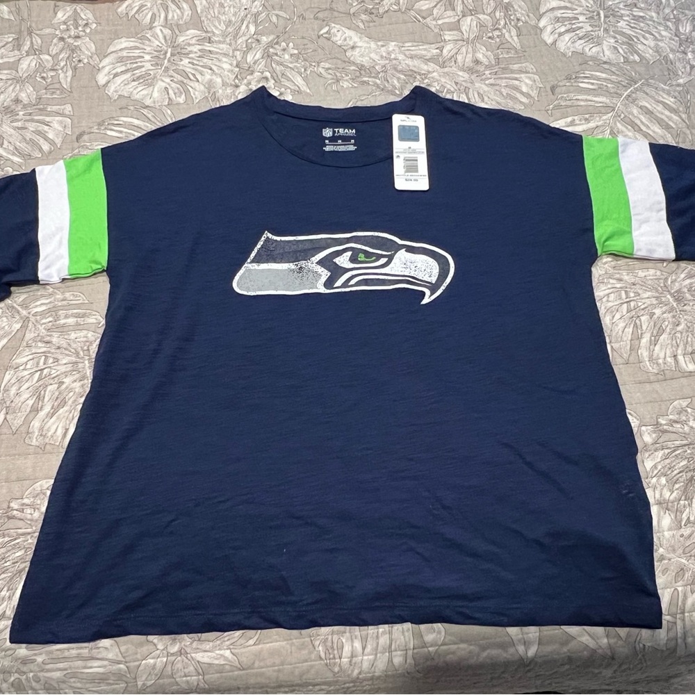 Seattle Seahawks Tee- NWT